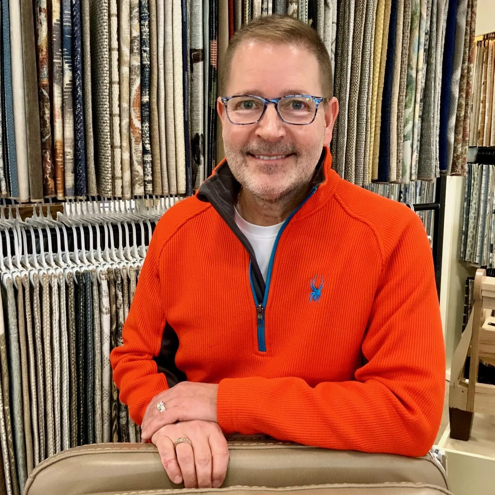 Tom | Yetzer Home Store