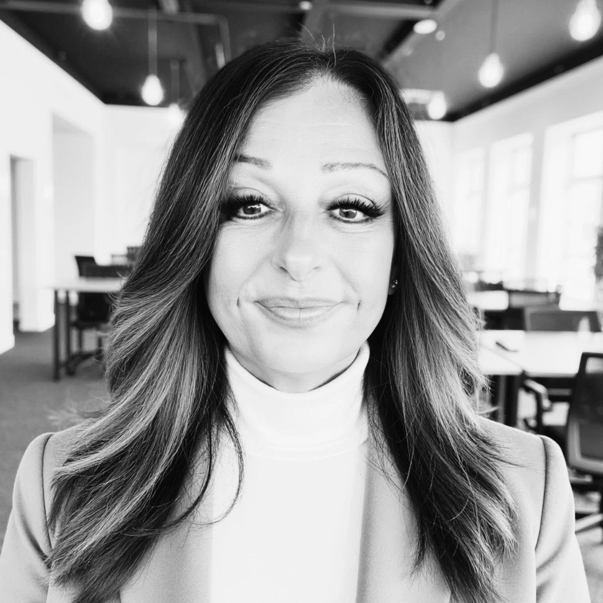 Yetzers-Director of Finance-Lori Horkey-BW Yetzers-Director of Finance-Lori Horkey-BW